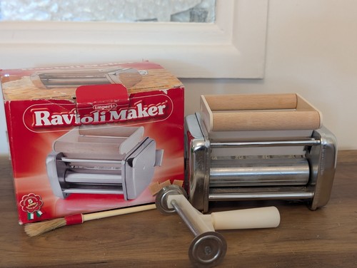 Imperia ravioli maker chrome - ravioli,