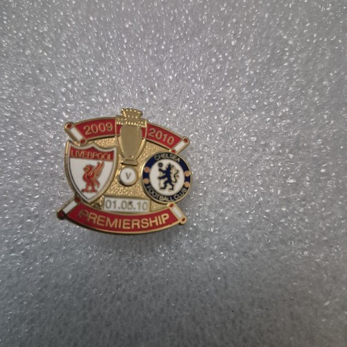 Liverpool chelsea badge - v,