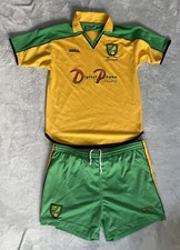 Norwich City football Kit