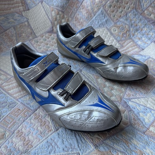 Mizuno running spikes - 9.5,