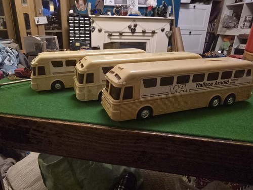 Wallace arnold coach savings - coach,