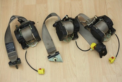 Rear seatbelt set - seatbelt, (sable)