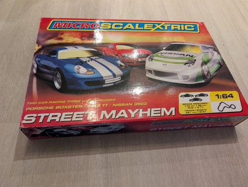 Micro scalextric street mayhem - street,