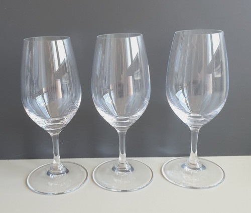 Genuine riedel crystal - genuine,