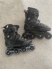 Womens Size 4 Black