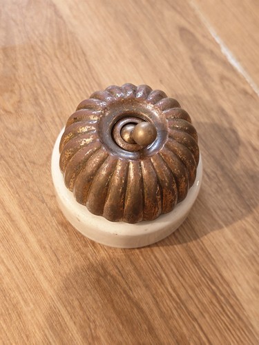 Antique lektrik ribbed brass - lektrik,
