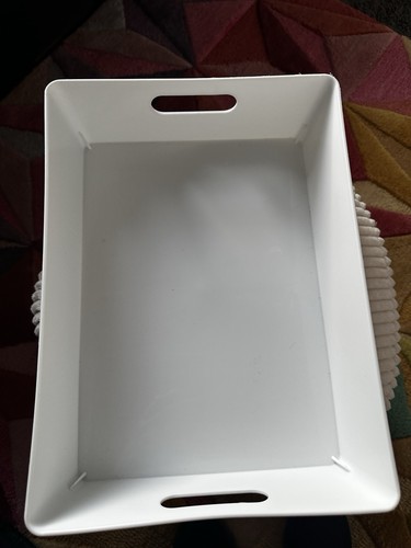 White plastic tray - white,