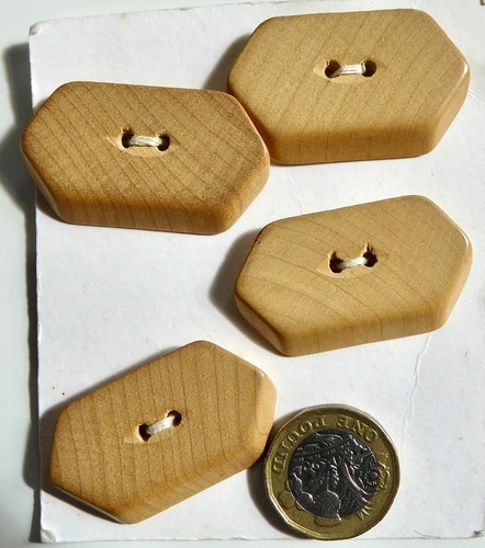 Four vintage hole wooden - four, 2