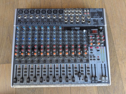 Behringer xenyx x2222usb - behringer,