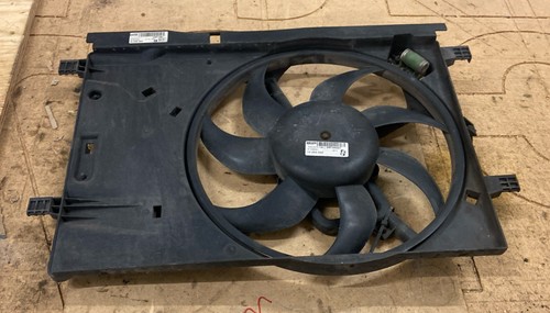 Vauxhall corsa radiator fan - d,