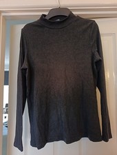 M And Co Ladies Black Long Sleeved Top. Size 12