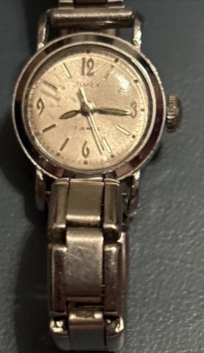 1960 timex ladies watch 17 - 1960’s,