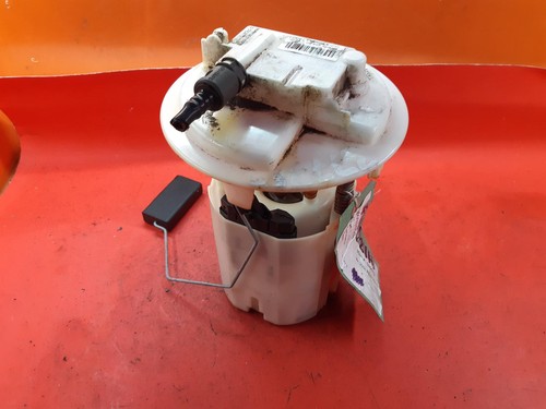 Peugeot 207 fuel pump - ,
