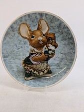 Pendelphin By Elizabethan Bone