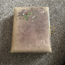 English Victorian Vintage Photo Album With 14 Pages & Photographs