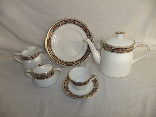 Royal crown derby chardonnay - crown,