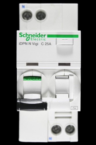 Schneider amp curve - curve, c