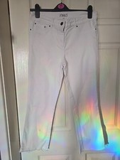 FALMER HERITAGE LADIES STRETCH JEANS WHITE SIZE 12  (REF53)
