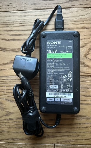 Genuine sony adapter 5v - sony, 19.5v
