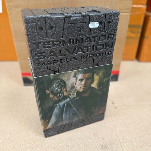 Hot toys mms100 - toys, terminator