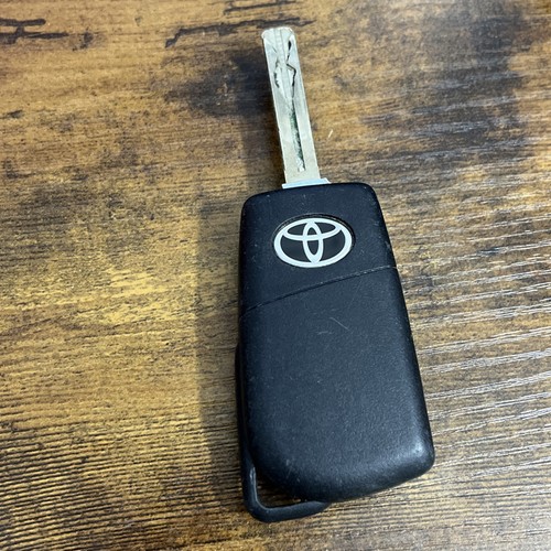 Toyota button flip - toyota, remote