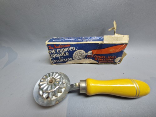 Vintage nutbrown wooden yellow - vintage,