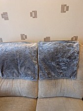 Next Crey Velvet Cushion