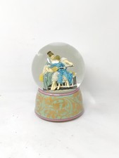 Past times christmas snowglobe - past,