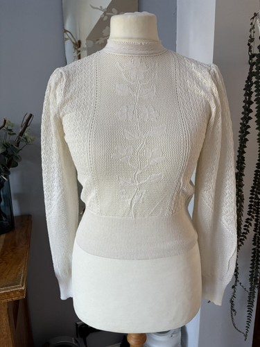 Zara beige semi sheer - semi, crop