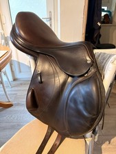 Equipe Expression Jump Saddle
