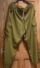 F & F WIDE LEG GREEN CARGO TROUSERS SIZE 20 NEW WITH TAGS