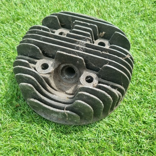 Villiers cylinder head - 9e,