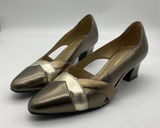 TRUE VINTAGE LADIES LILLEY &