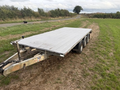 Ifor williams 14ft tri axle