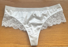 Satin Feel White Thong Style Panties Knickers Lace Pattern On Edge Size 12-14uk