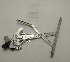 MERCEDES X CLASSLEFT REAR