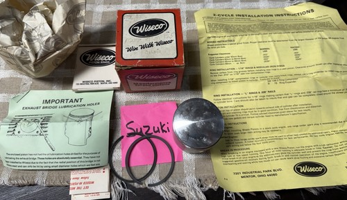 New wiseco piston kit - new,
