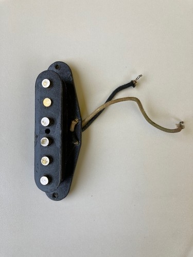 1982 fender stratocaster - fender,
