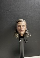 Hot Toys Thor Avengers 1/6 scale head (includes boots and shin pads)￼
