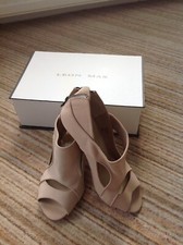 Leon Max Smitten Nubuck Peep