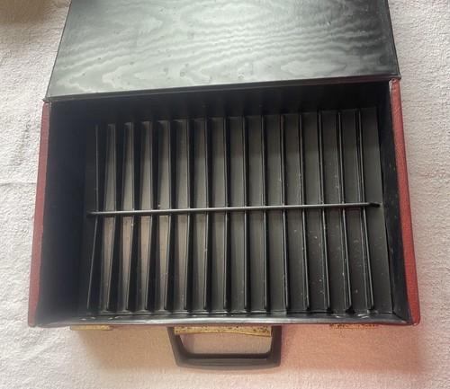 Audio tape cassette brown - 32,