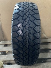 LT 235/75 R15 104/101S Runway