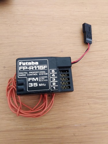 Futaba r115f 5 channel - futaba, fm