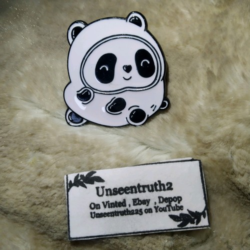 Black white panda - &,