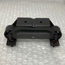 Gearbox Crossmember Mount for