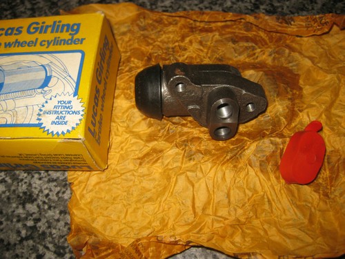 New front wheel cylinder - new,