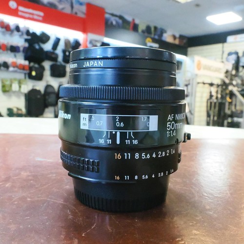 Used nikon 50mm - af,