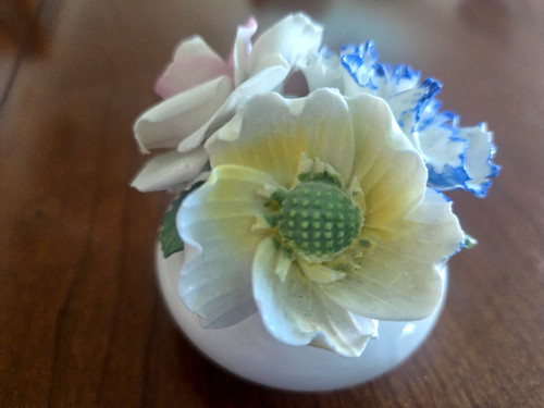 Radnor bone china flowers - radnor,