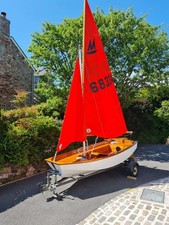 Mirror Dinghy With Launch