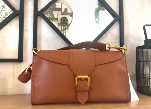 Tan faux leather - tan, shoulder